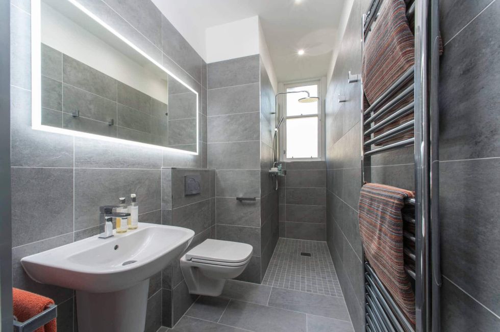 walk-in bathroom